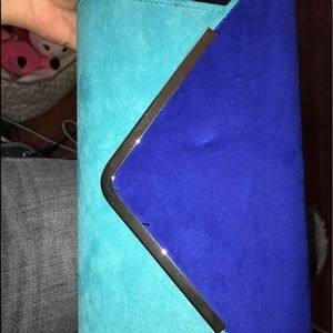 Blue Clutch